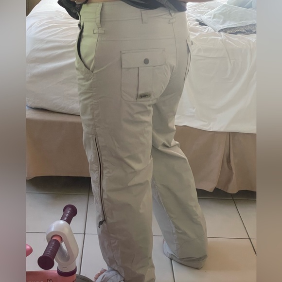 Roxy women’s snowpants - Picture 14 of 14